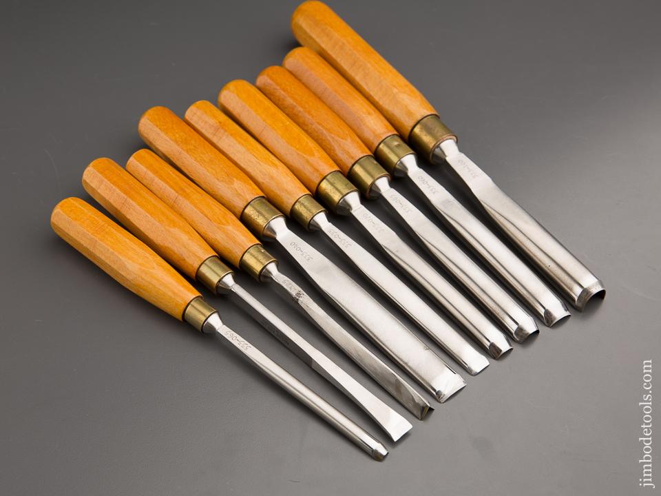 DEAD MINT Set of Nine ASHLEY ILES Carving Gouges - 87376