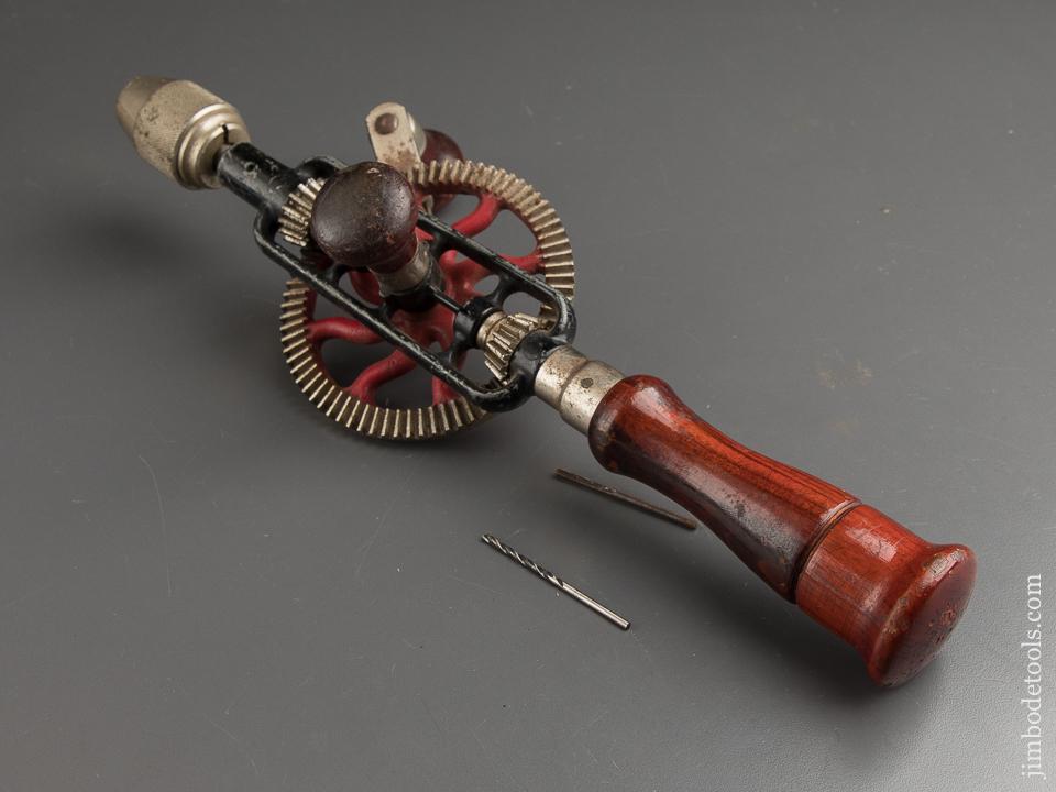 MILLERS FALLS No. 2A Egg Beater Hand Drill with Three Bits - 87405