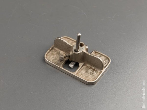 STANLEY No. 271 Miniature Router Plane with 1/4 inch Cutter - 87454