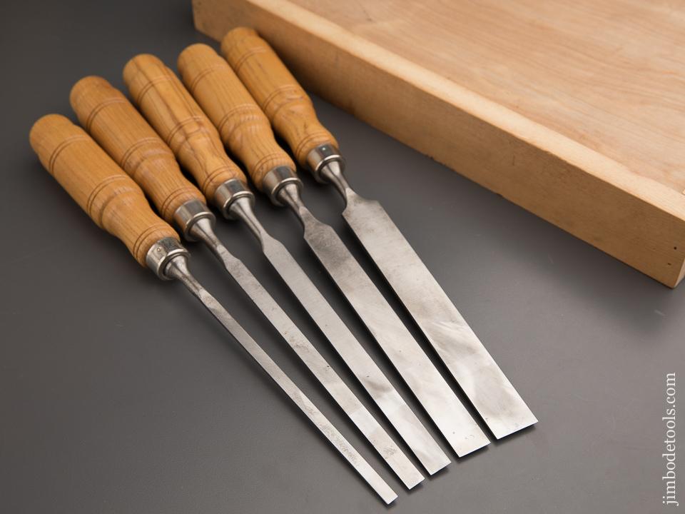 Extra Long BUCK BROS Set of Five Tang Chisels NEAR MINT in Fitted Wooden Box - 87482