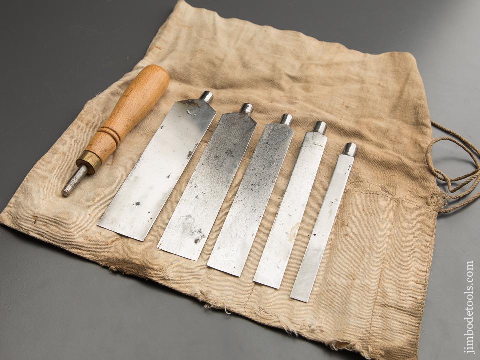 Five Piece ADAMS & NELSON Pattern Maker's Offset Chisel Set in Canvas Roll - 87685