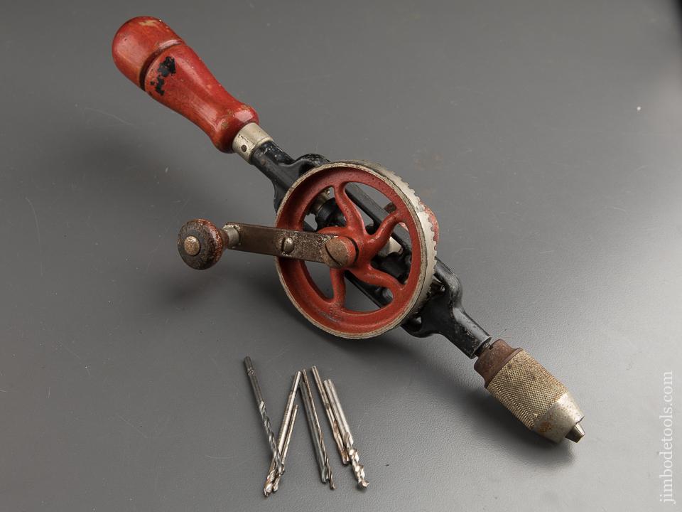 MILLERS FALLS No. 5A Egg Beater Hand Drill with Seven Bits - 87776