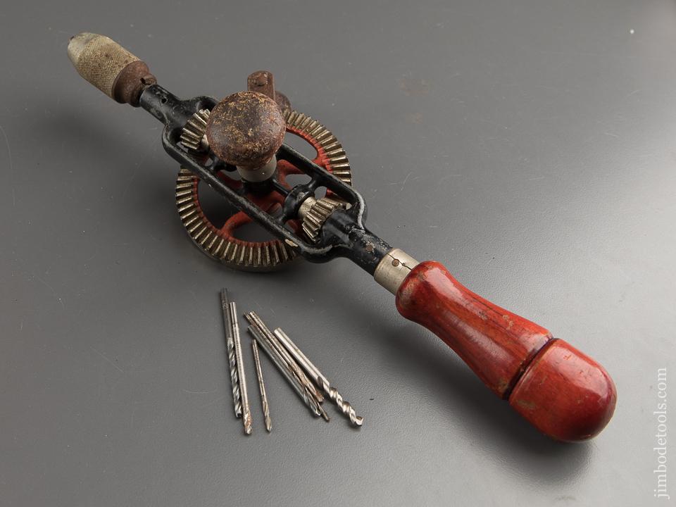 MILLERS FALLS No. 5A Egg Beater Hand Drill with Seven Bits - 87776