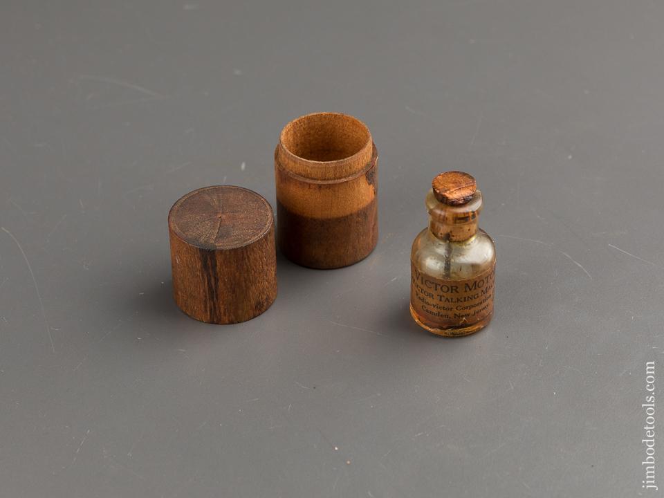 RARE VICTROLA Oil in Bottle With Wooden Case  87934
