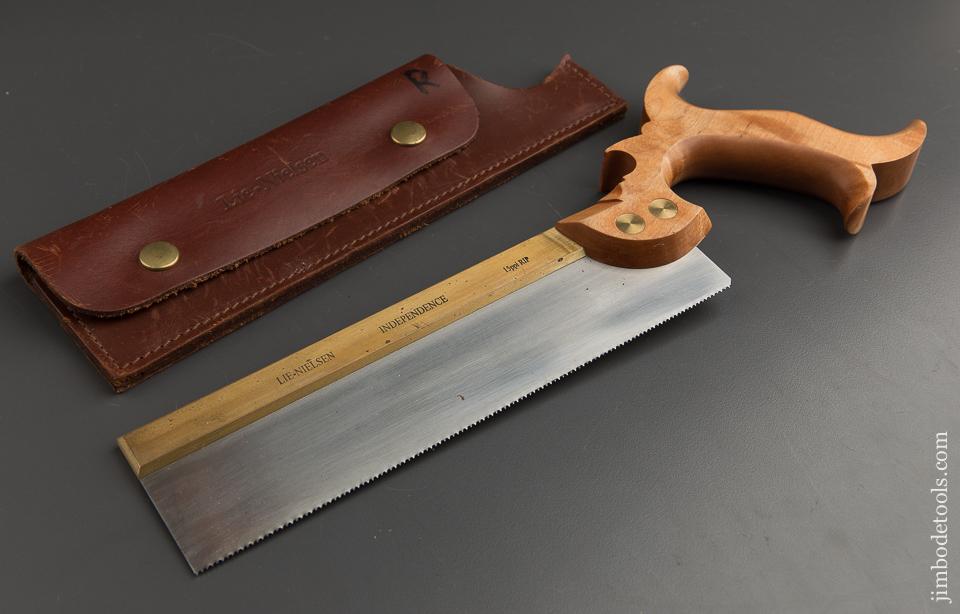 15 point 9 inch Rip LIE-NIELSEN INDEPENDENCE Hand Saw in Original Leather Sheath - 87986
