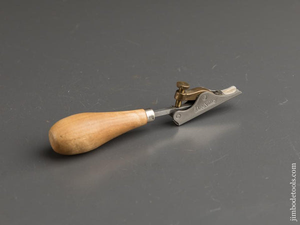 3/8 x 2 1/4 inch LEE VALLEY Blind Nailer Chisel Plane - 88043