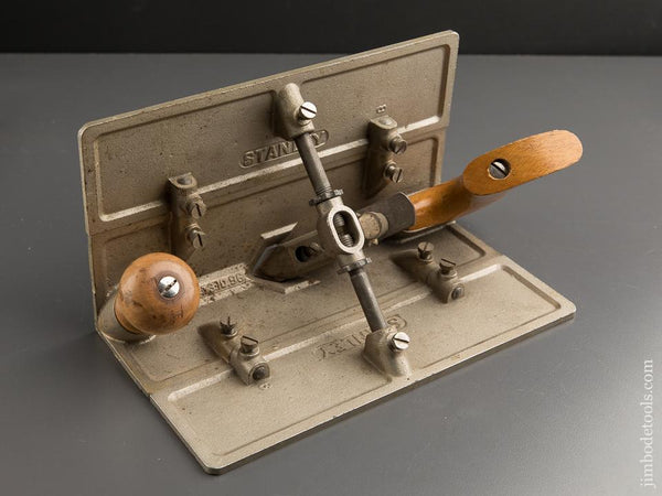 Minty! STANLEY No. 57 Core Box Plane with One Set of Extensions - 88070
