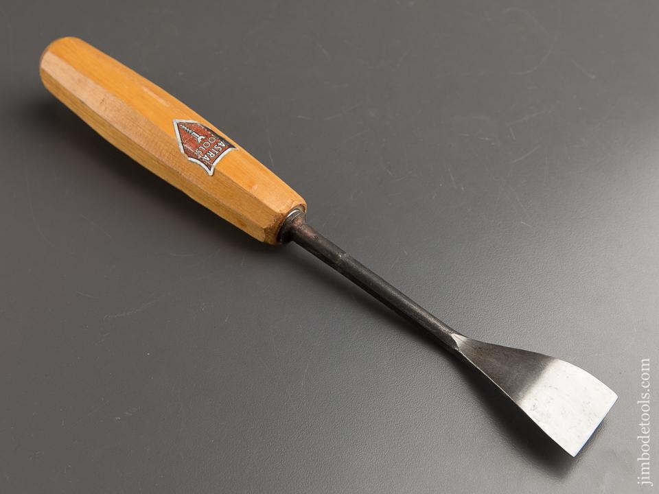 Monster! 1 3/8 inch Wide DASTRA (Germany) No. 33 1/2 Sweep Carving Sculpting Spoon Gouge with Decal - 88180