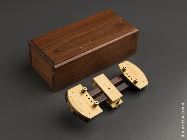 1992 BRIDGE CITY TOOL WORKS CS-1 Centering Scribe in Original Wooden Box - 88234