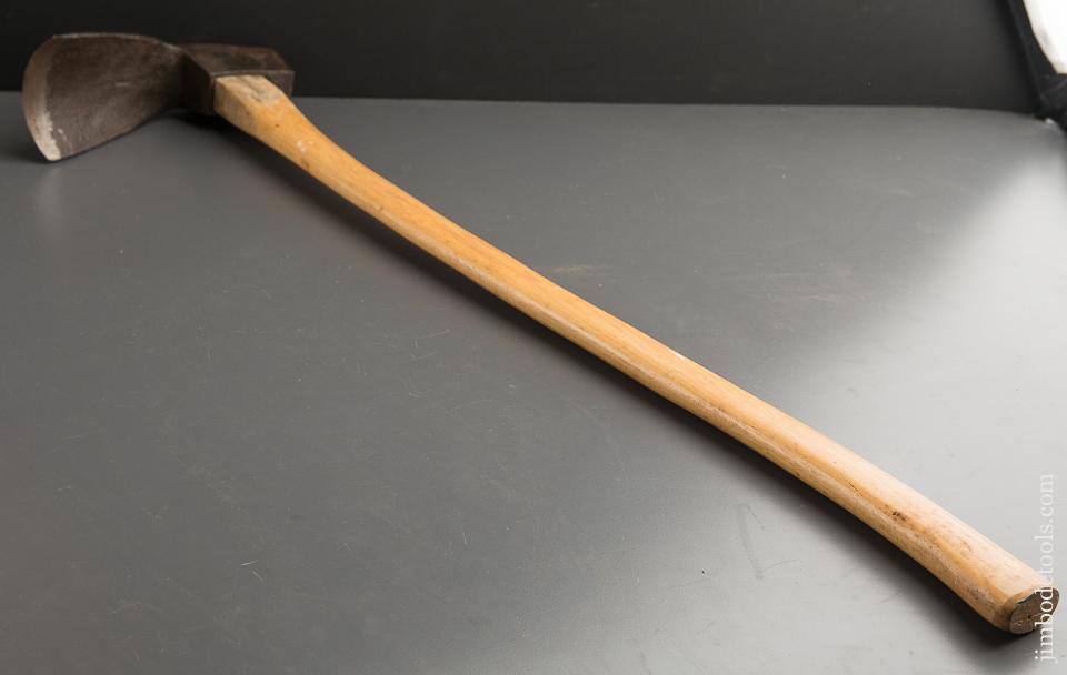 Excellent Signed Curved Gutter Adze - 88502