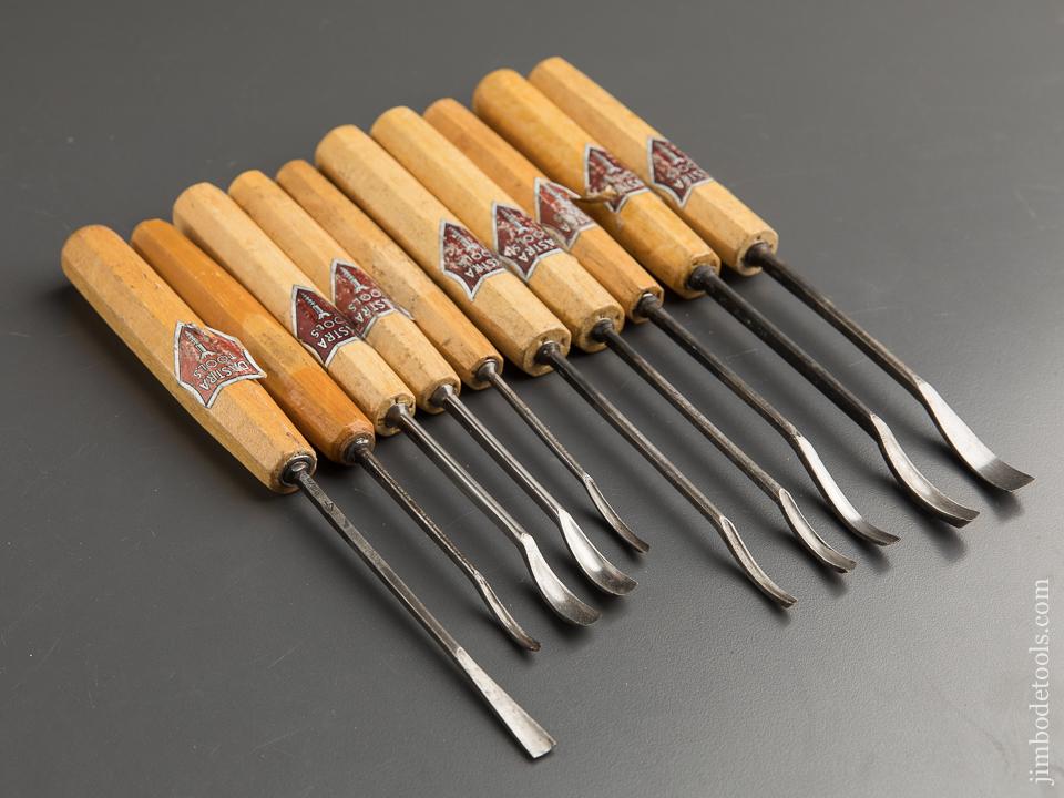 Dastra Gouges Stamp Ten DASTRA TOOLS Carving Gouges with Decals - 88637 – Jim Bode Tools