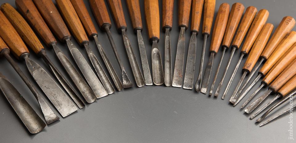 The Best of the Best! 28 Good ADDIS Carving Chisels - 88645