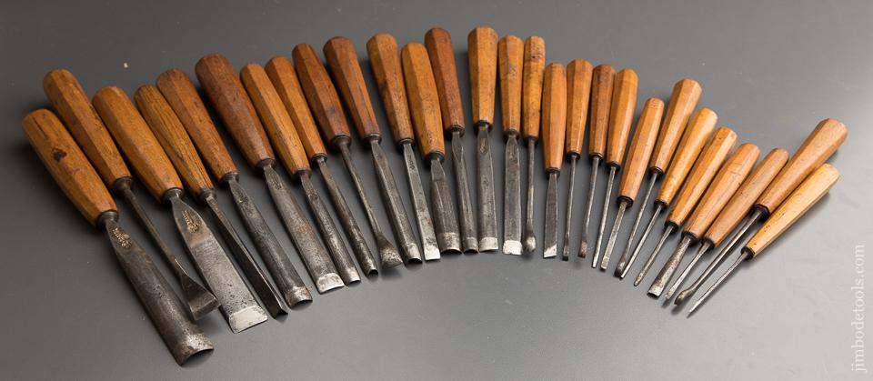 The Best of the Best! 28 Good ADDIS Carving Chisels - 88645