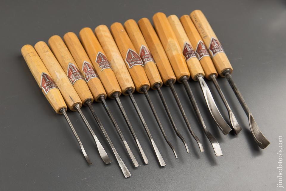 Dastra Gouges Stamp Thirteen DASTRA Carving Gouges with Decals -- 88669 – Jim Bode Tools