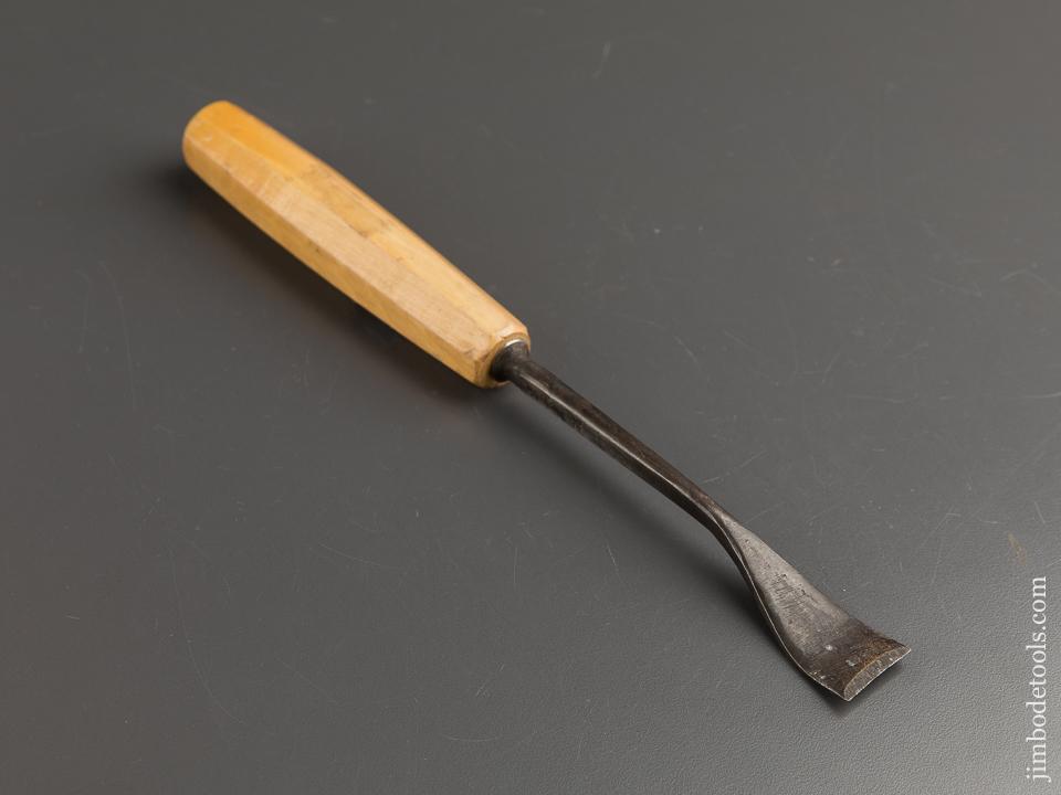 Fat 25mm DASTRA No. 33 Sweep Spoon Gouge with Decal - 88688