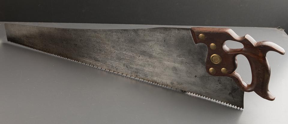 5 point 28 inch Rip DISSTON D8 Thumb Hole Hand Saw circa 1896-1917 - 88841