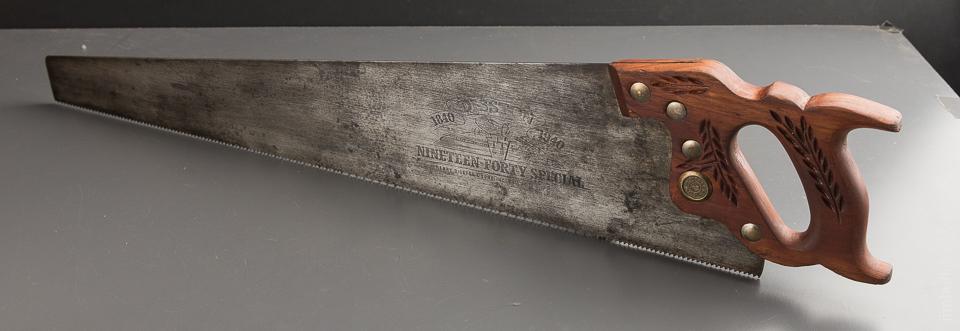 RARE 8 point 26 inch Crosscut DISSTON NINETEEN-FORTY SPECIAL Hand Saw - 88843