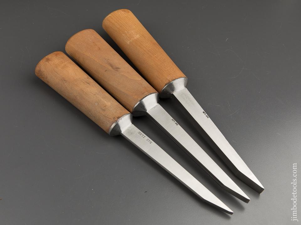 Three Beautiful RAY ILES Pig Sticker Mortise Chisels - 89114