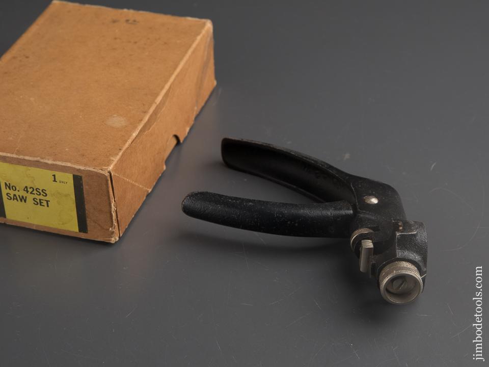 STANLEY No. 42SS Saw Set With Decal in Original Box - 89271