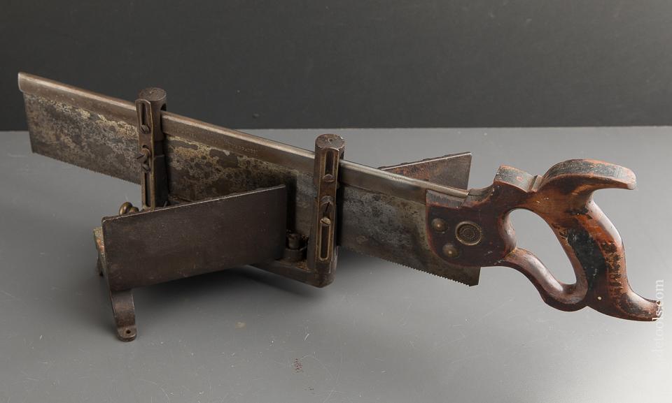MILLERS FALLS LANGDON No. 15 1/2 Miniature Mite Box and Saw - 89329