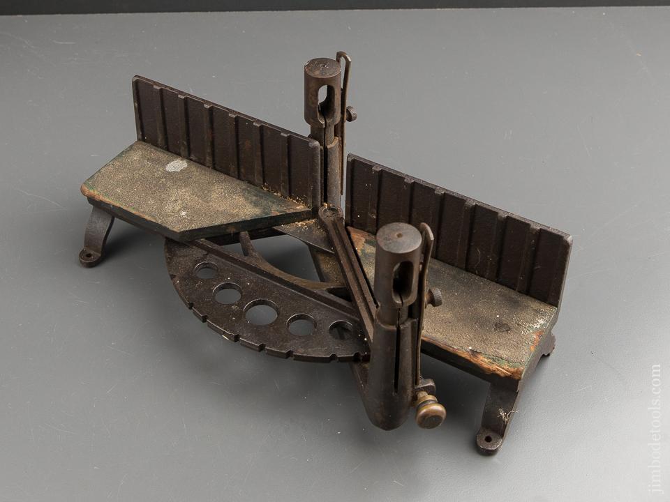 MILLERS FALLS LANGDON No. 15 1/2 Miniature Mite Box and Saw - 89329