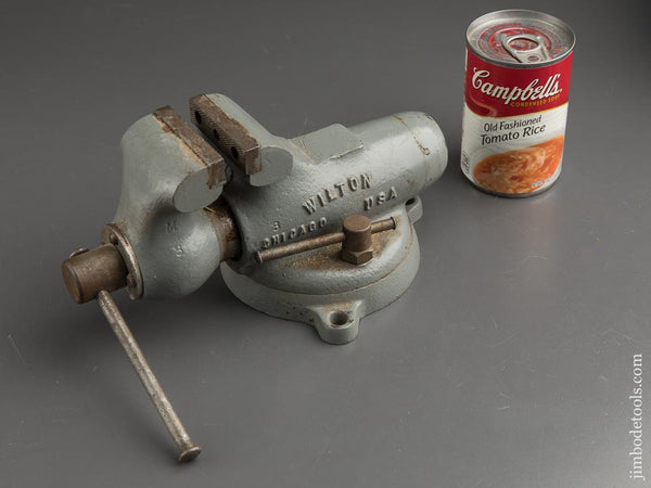 Crisp 2 1/2 inch WILTON Bullet Vise Dated 12/31/62 - 89351