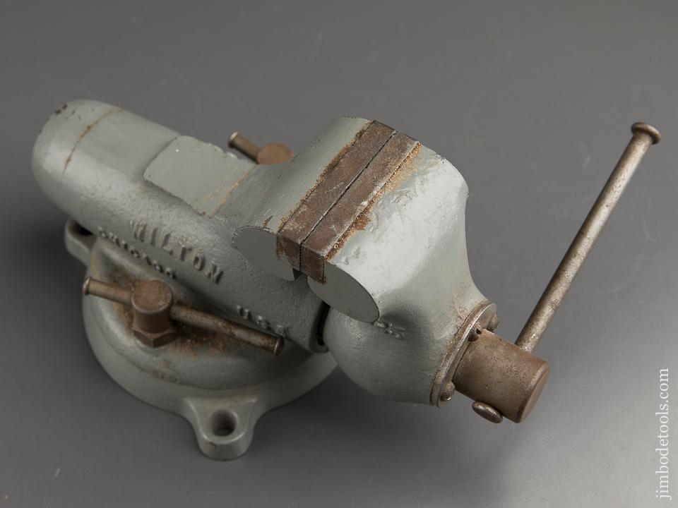 Crisp 2 1/2 inch WILTON Bullet Vise Dated 12/31/62 - 89351