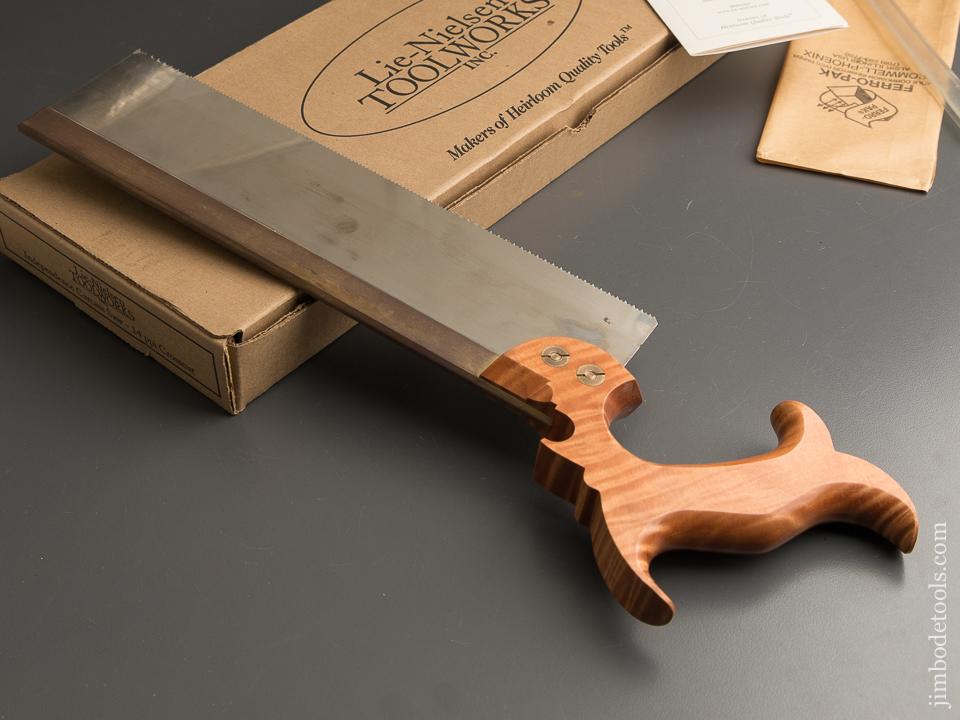 14 point 11 inch Crosscut LIE-NIELSEN Independence Carcass Saw in Original Box - 89375