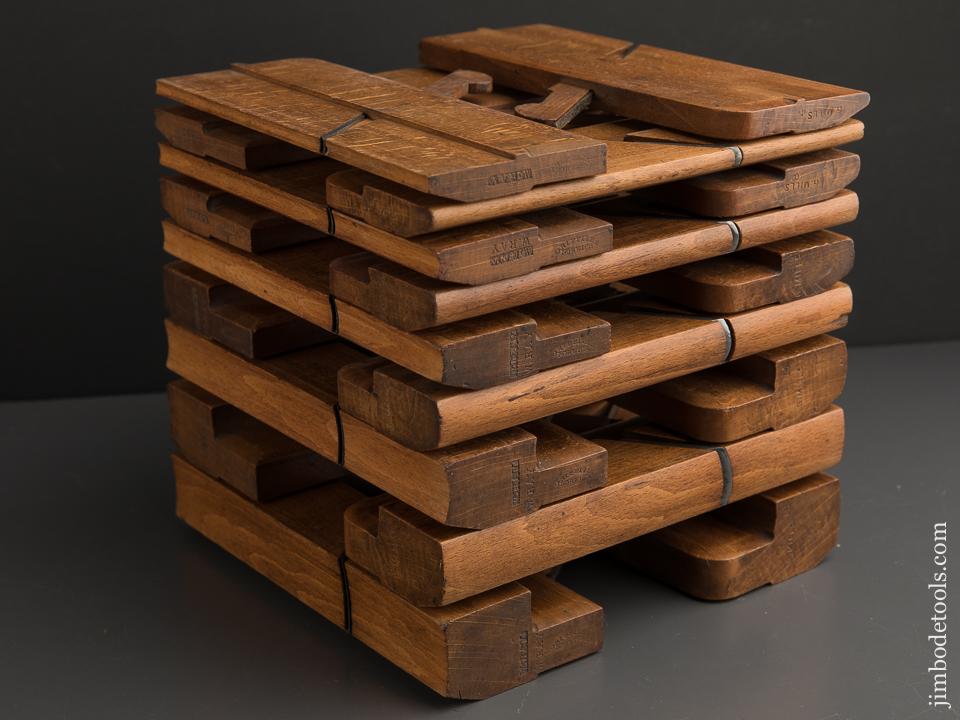 EXTRA FINE Set of Eighteen Hollows & Rounds Moulding Planes by GRIFFITHS NORWICH circa 1803-1958 - 89825