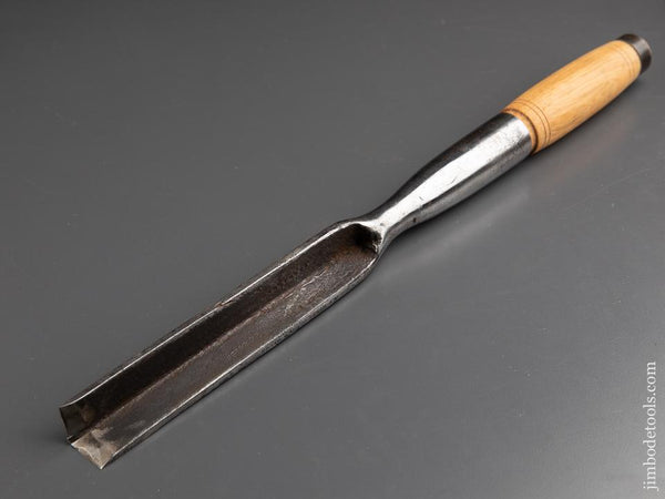One inch JOINER & ELTON Corner Chisel - 89928