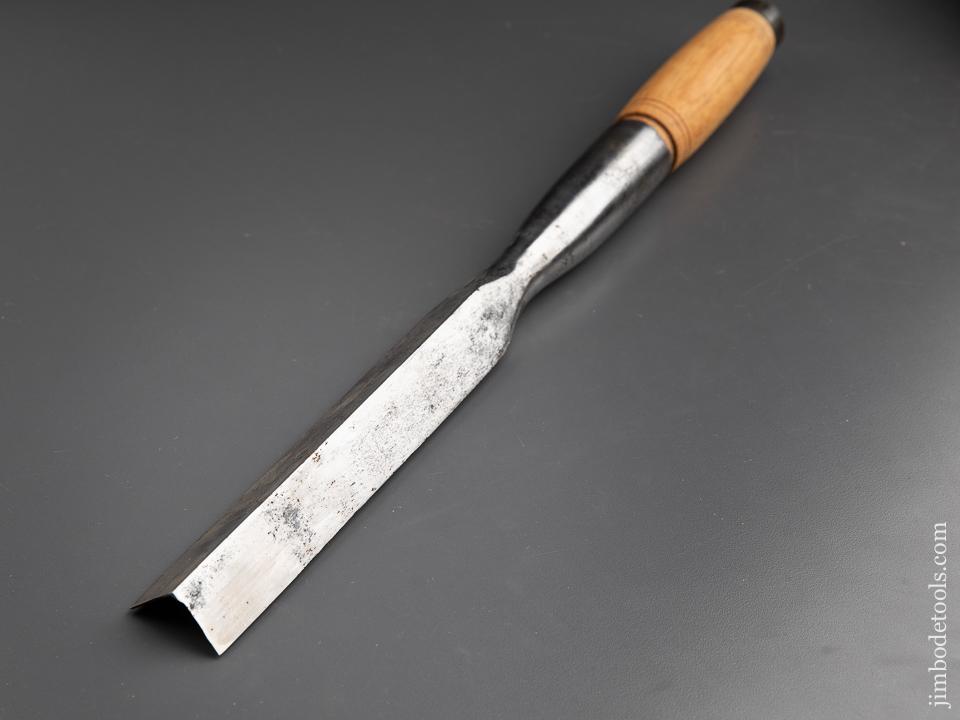 One inch JOINER & ELTON Corner Chisel - 89928