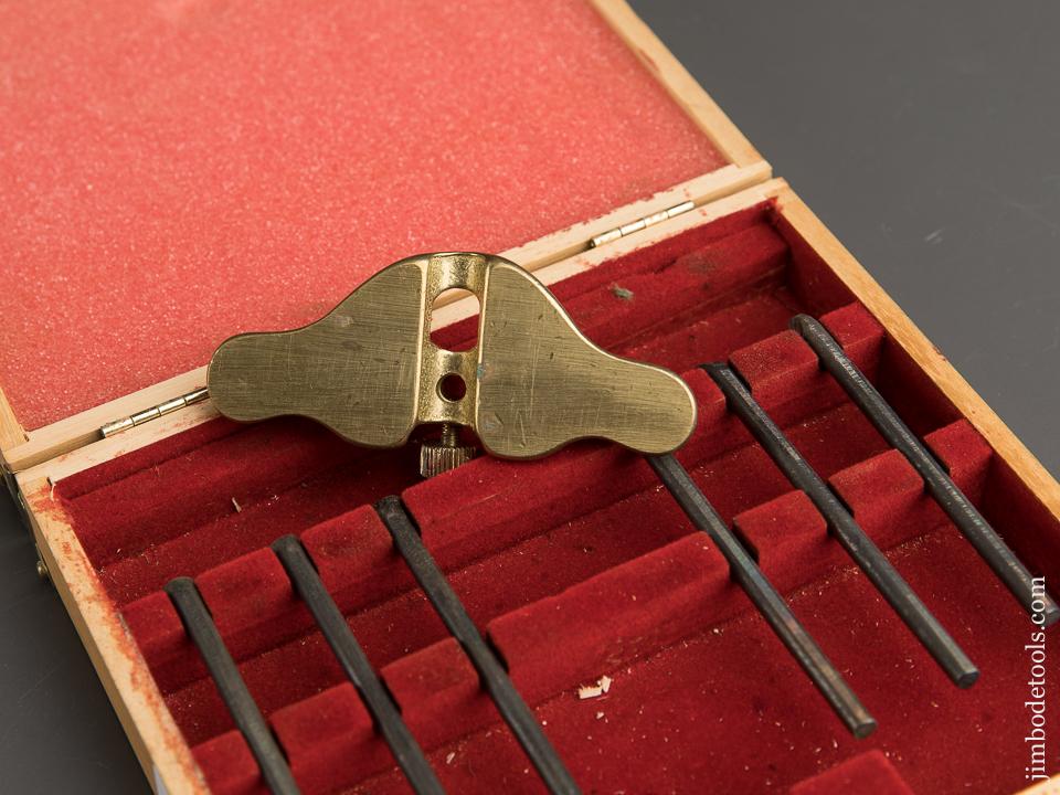 AMT Router Plane in Original Box with Six Cutters - 89994