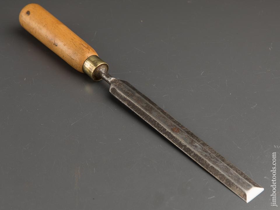 One inch HILDICK Long Thin Boxwood Handled English Paring Chisel - 90098