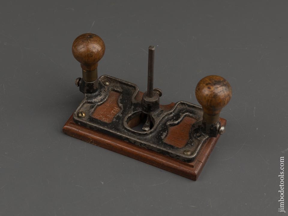 PRESTON Type Router Plane with 1/4 inch Cutter - 90103