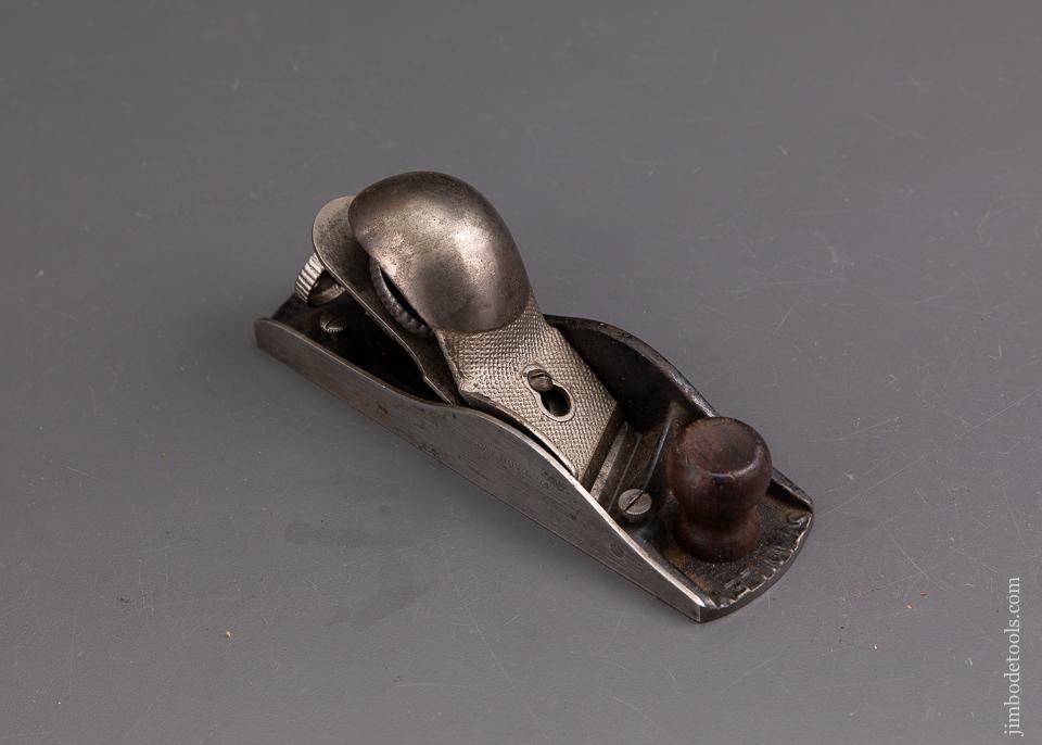 Excellent STANLEY No. 140 Skew Rabbet & Block Plane - 90326