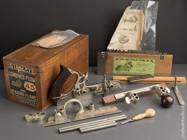 Extra Fine! STANLEY No. 45 Combination Plane 100% Complete & LIKE NEW in Original Box - 90417