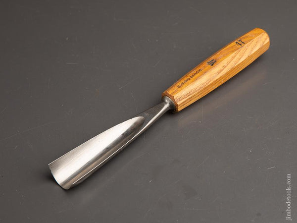 1 1/4 inch PFEIL SWISS MADE No. 11 Sweep Gouge - 90430