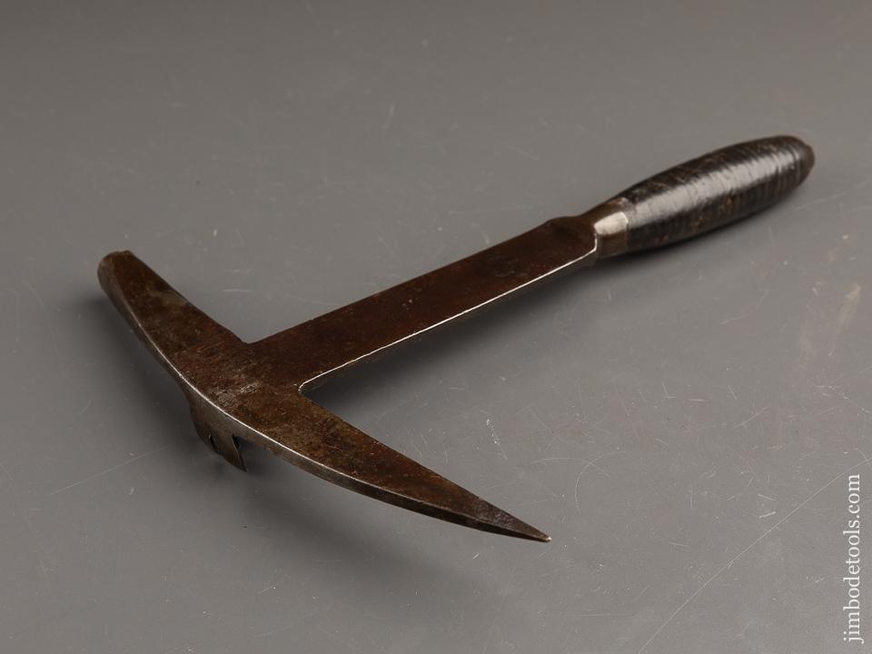 FINE Slater's Hammer with Leather Handle - 90484