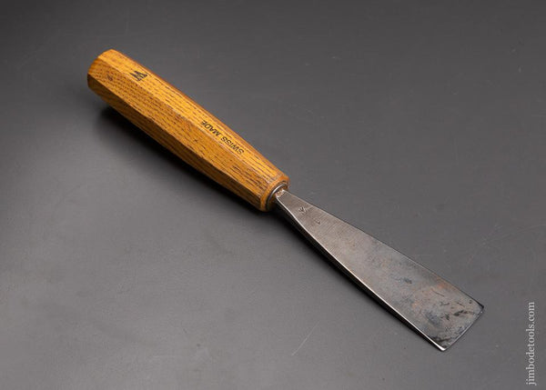1 3/8 inch No. 1 Sweep PFIEL SWISS MADE Carving Gouge - 90538