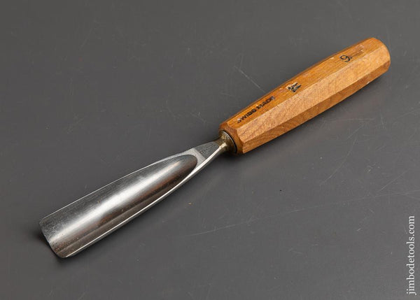1 1/4 inch PFEIL SWISS MADE No. 9 Sweep Gouge FINE to MINT - 90540