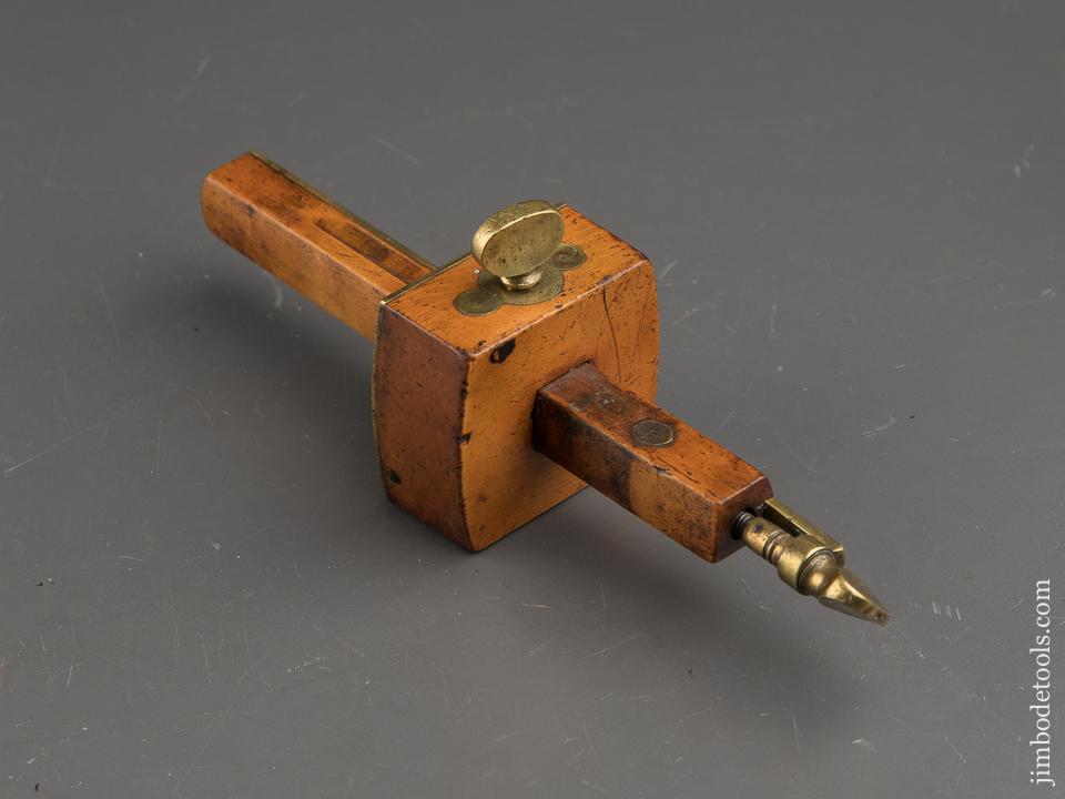 Eight inch DISSTON & MORSS Boxwood & Brass Mortise Gauge - 90633