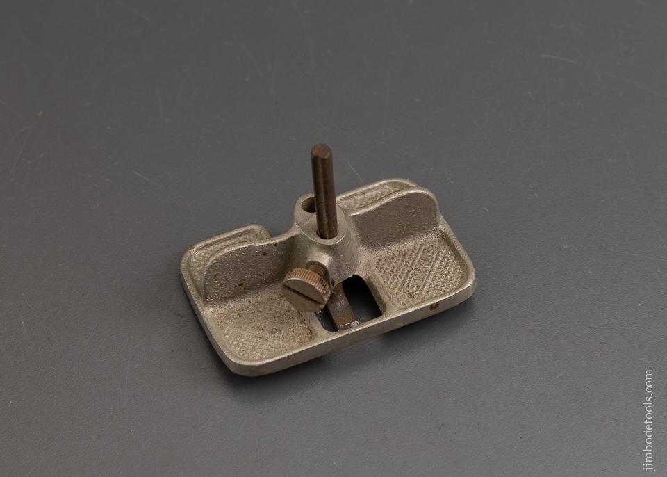 STANLEY No. 271 Miniature Router Plane with 1/4 inch Cutter - 90789