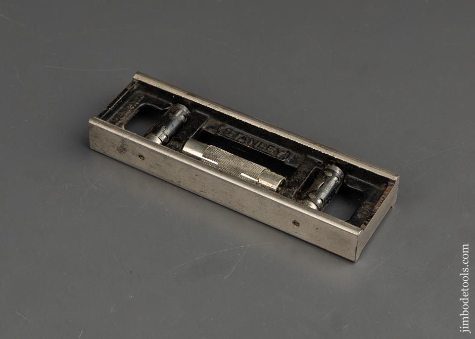 Six inch STANLEY No. 36 Metallic Plumb & Level - 90810