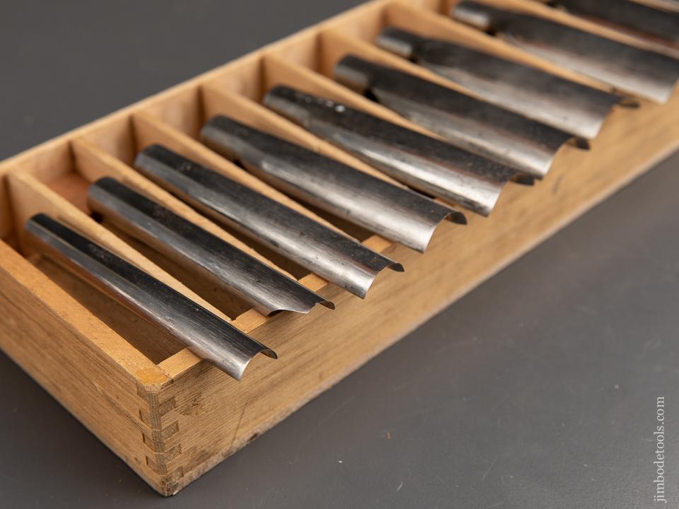 Set of ADAMS & NELSON Interchangeable Handle Gouges - 90986