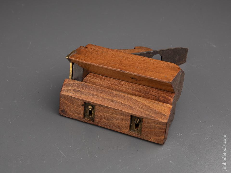 Crisp 3 1/4 x 5 3/8 inch Chamfer Plane - 91016