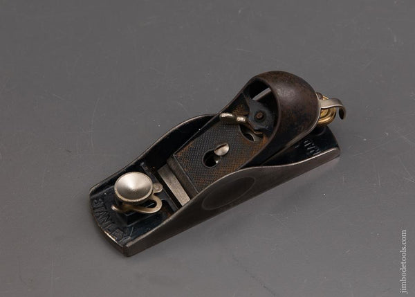 Fine STANLEY No. 9 1/2 Block Plane - 91447