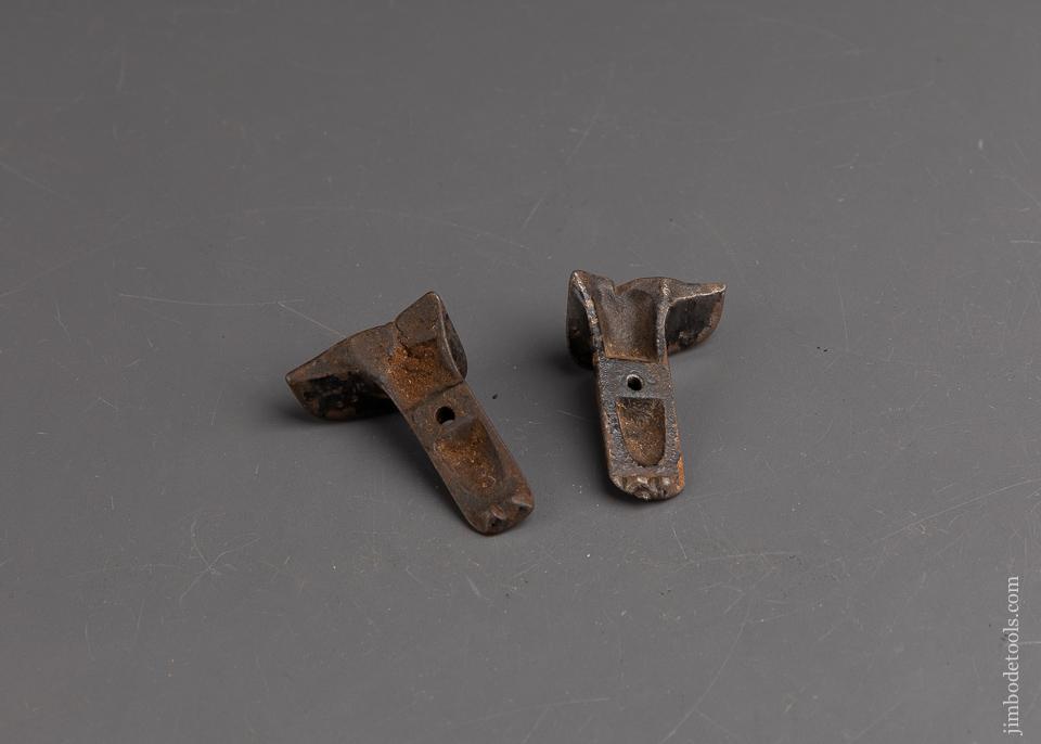 Pair of Chamfer Guides for Stanley No. 65 Chamfer Shave - 91594