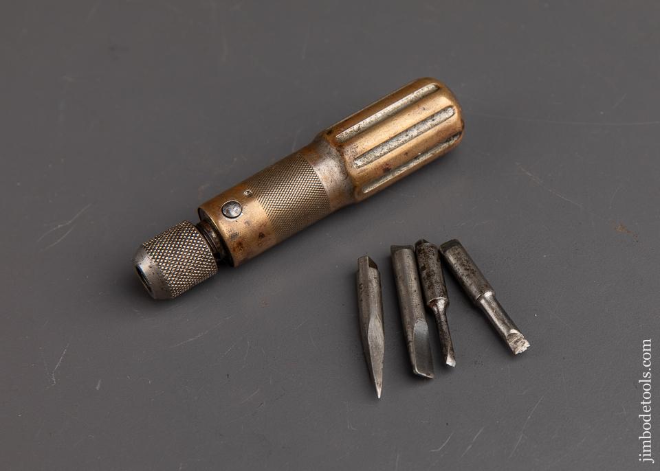 SMITH'S No. 231 Pocket Screwdriver with Four Bits - 91623