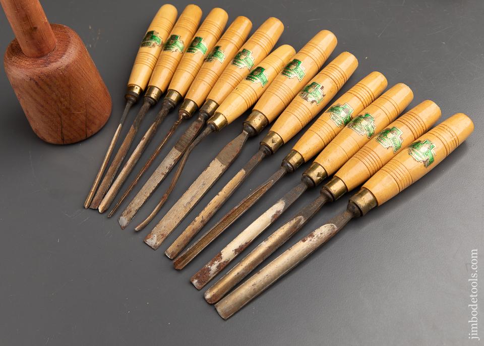 NEW OLD STOCK Set of Twelve ACORN Carving Chisels UNUSED with Decals and Mallet - 91633