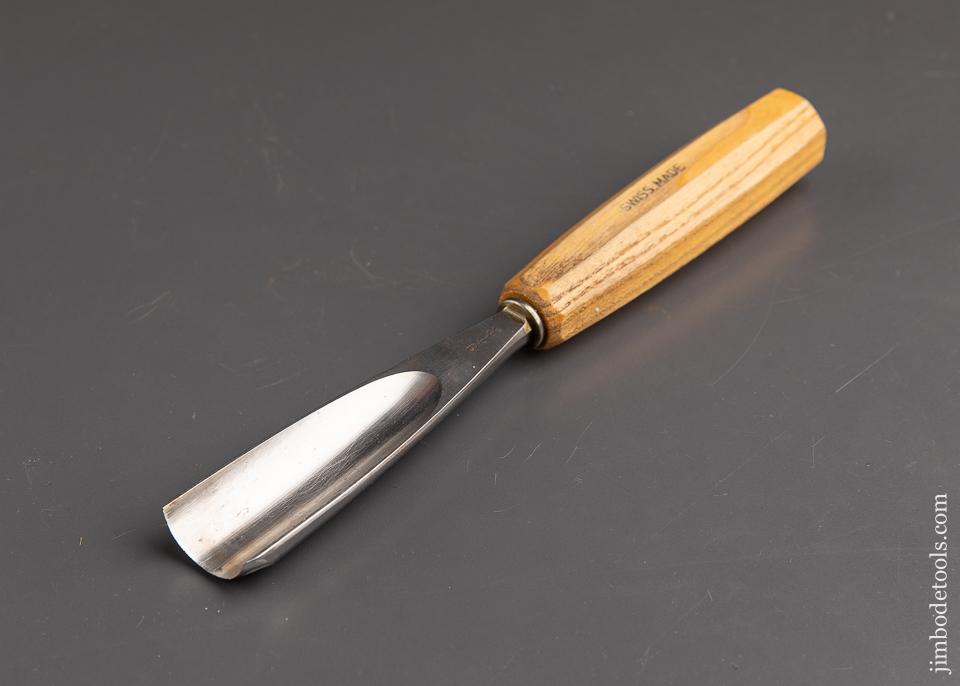 1 1/4 inch PFEIL SWISS MADE No. 9 Sweep Gouge - 91676